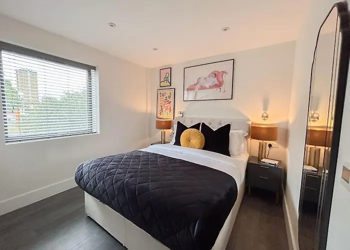 Modern One Bedroom Flat In The Heart Of London