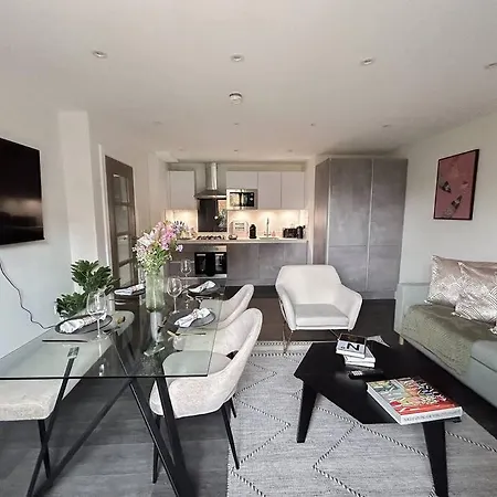 Modern One Bedroom Flat In The Heart Of London Exterior photo