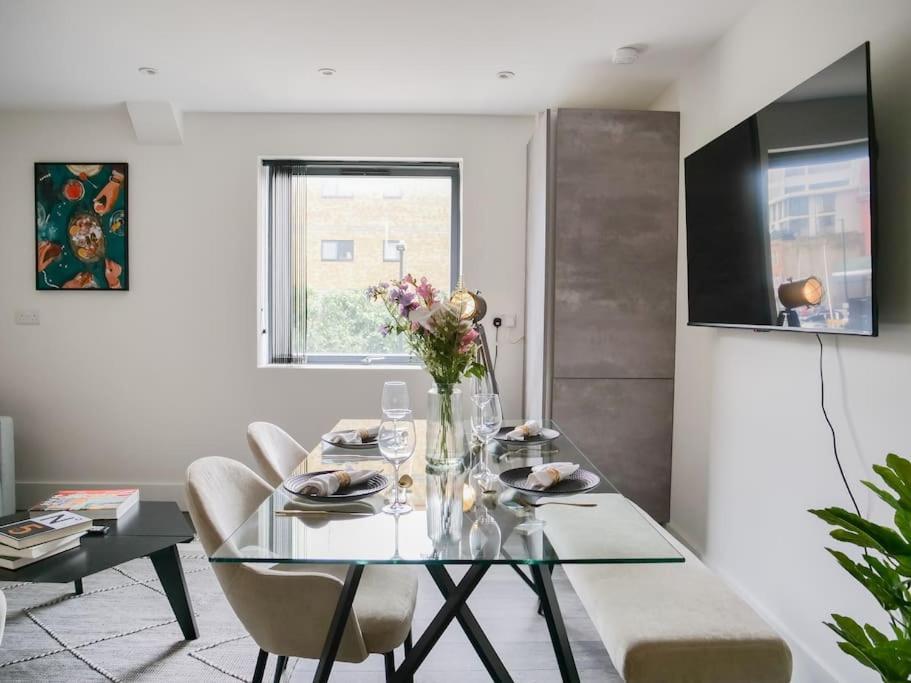 Modern One Bedroom Flat In The Heart Of Appartement Londen