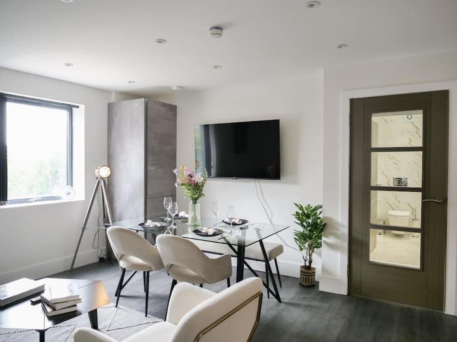 Modern One Bedroom Flat In The Heart Of Appartement Londen